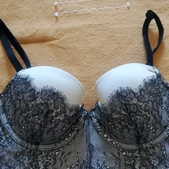 Corset top - Picture 2 of 3